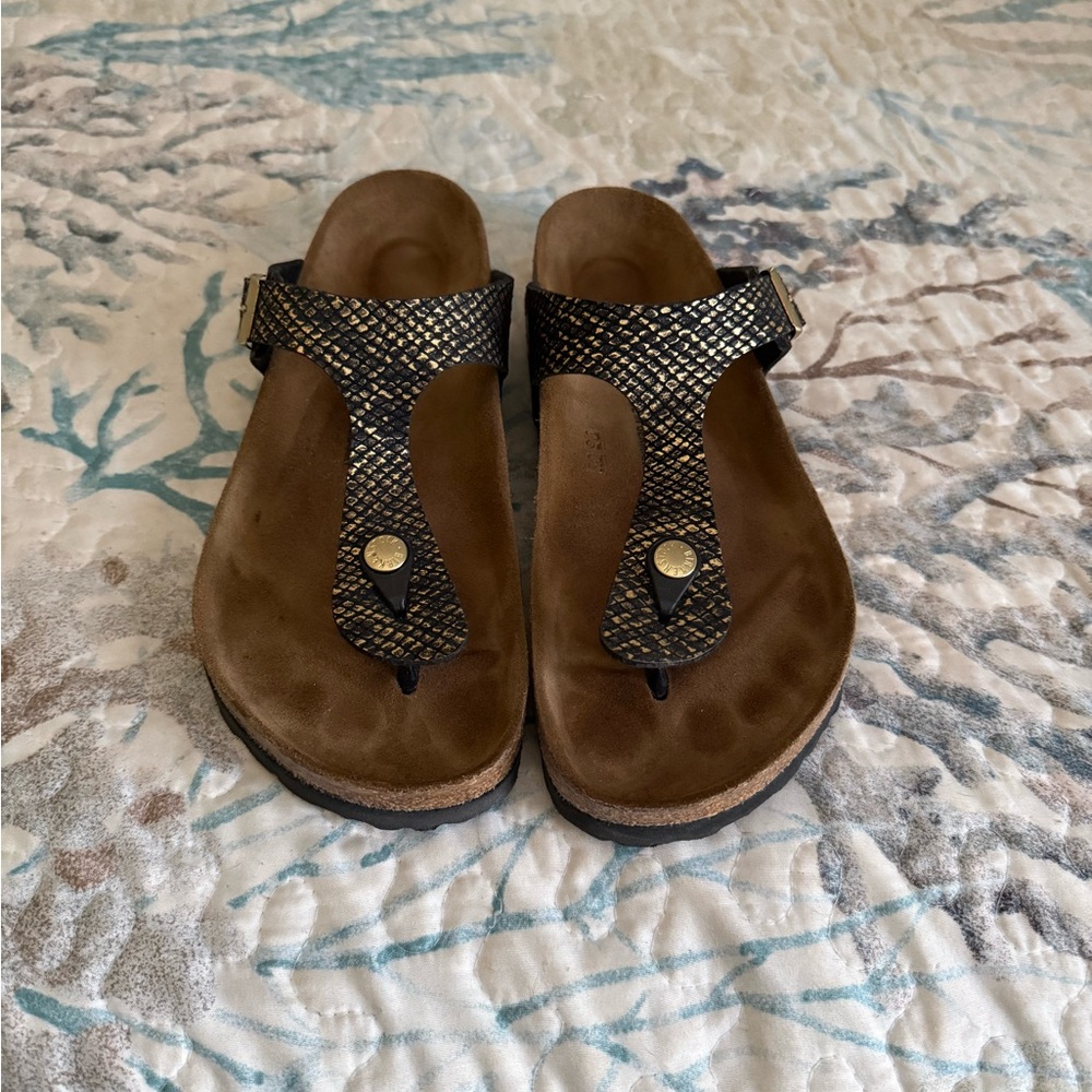BIRKENTOCK GIZEH in very good used condition.  EU 39